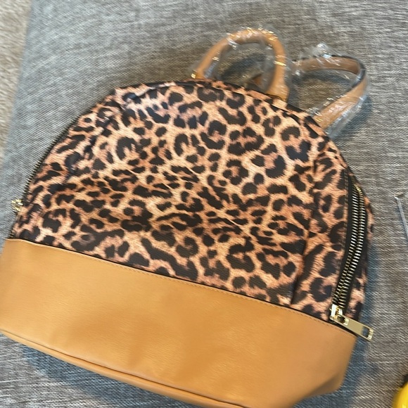 Justfab Chain Strap Rucksack backpack - Picture 6 of 9